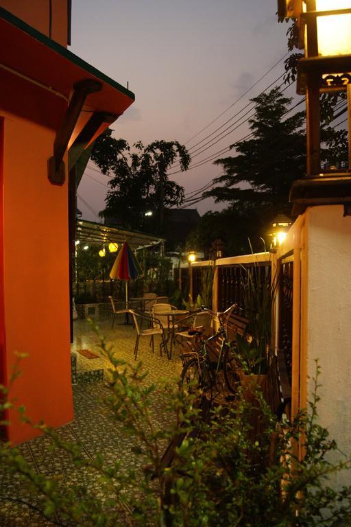 The Corner Inn Chiang Mai Buitenkant foto