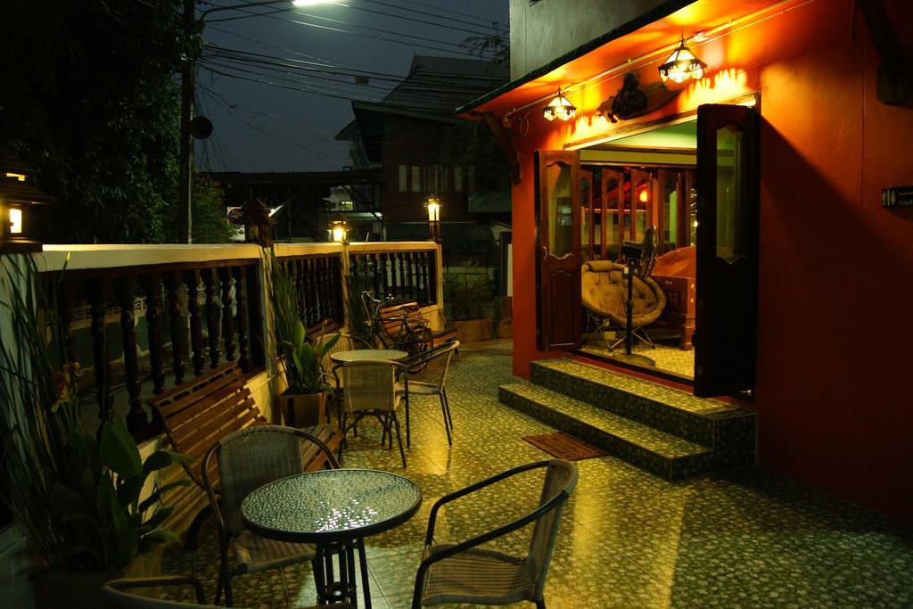 The Corner Inn Chiang Mai Buitenkant foto