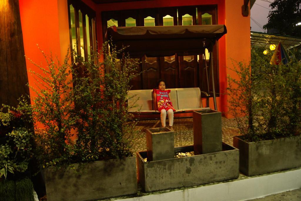 The Corner Inn Chiang Mai Buitenkant foto