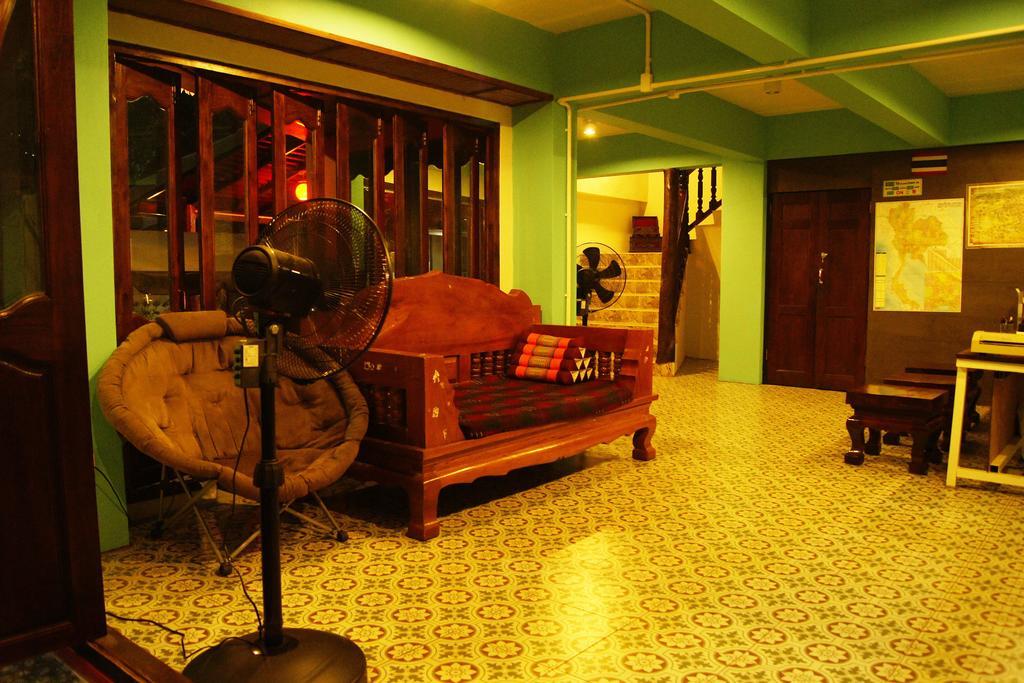 The Corner Inn Chiang Mai Buitenkant foto
