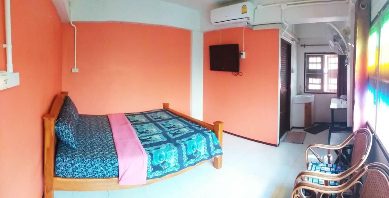 The Corner Inn Chiang Mai Buitenkant foto
