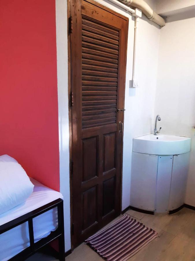 The Corner Inn Chiang Mai Buitenkant foto