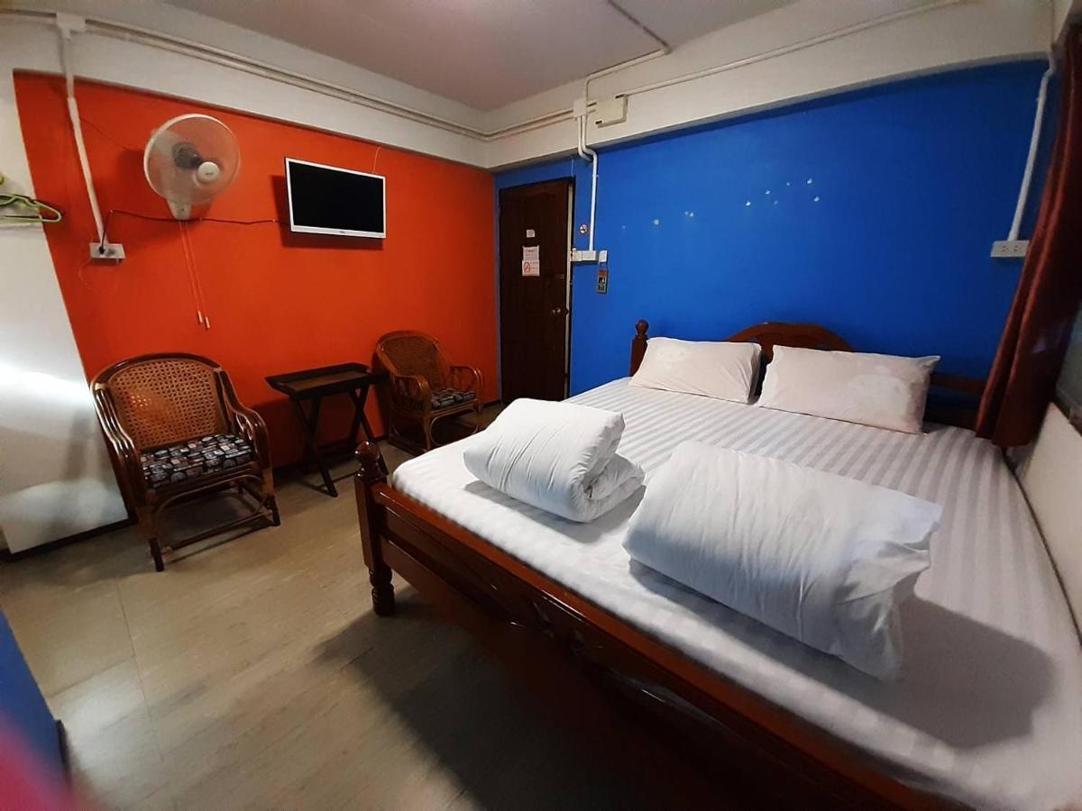 The Corner Inn Chiang Mai Buitenkant foto